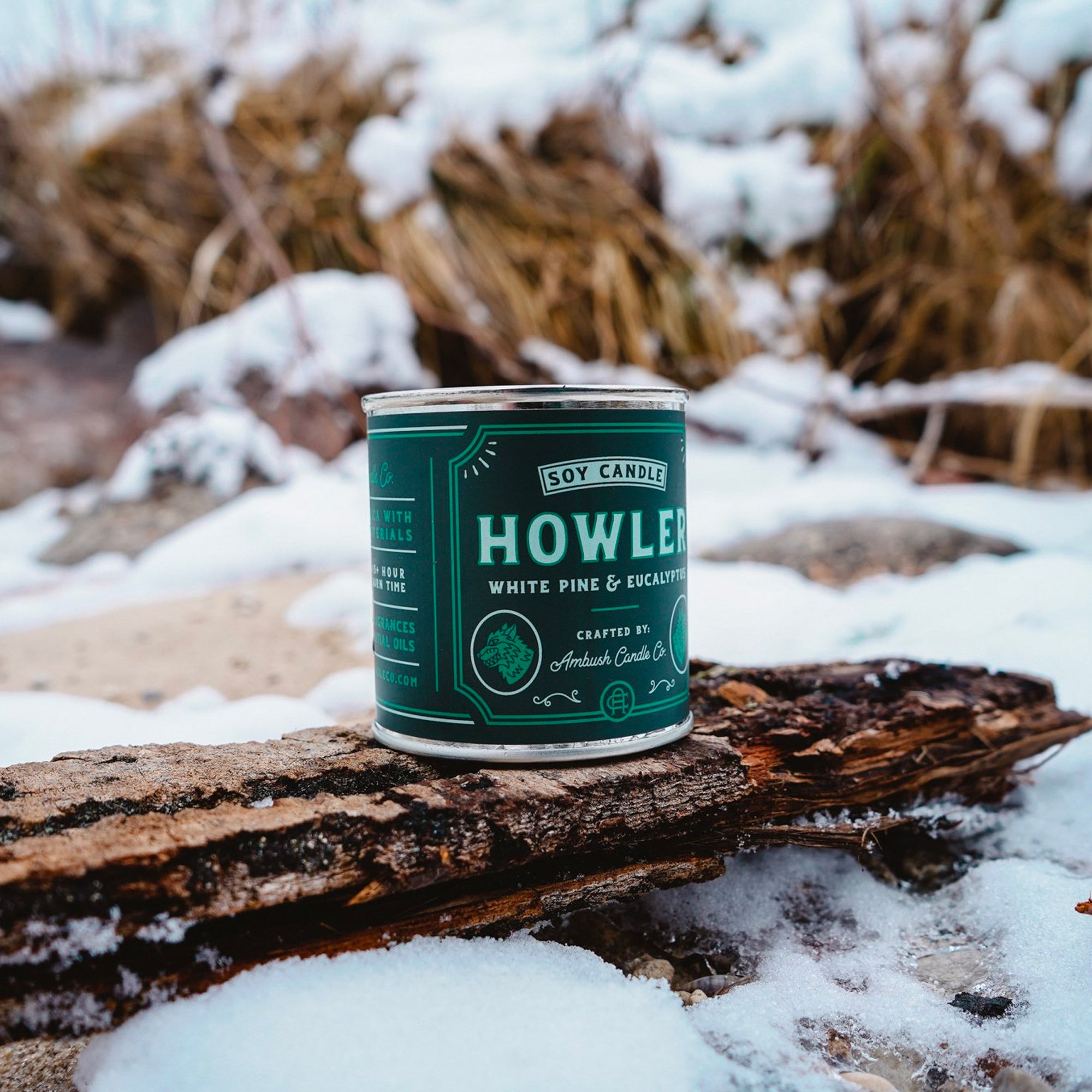 Ambush Candle Co. 8oz 'Howler' Soy Candle - White Pine / Eucalyptus