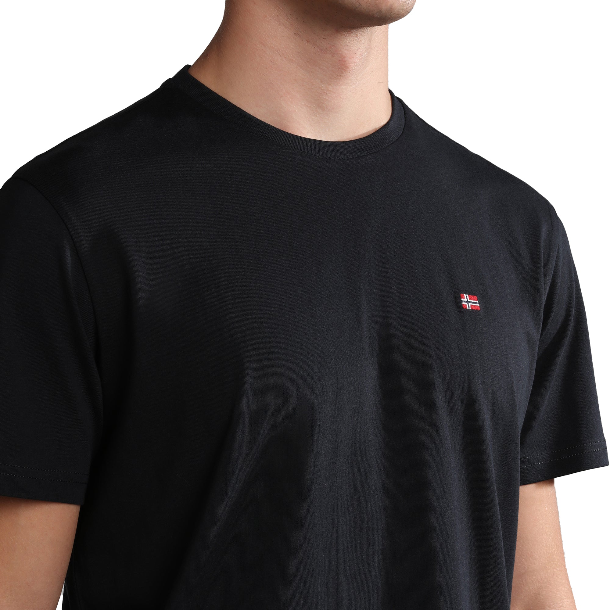 Napapijri Salis Norwegian Flag T-Shirt - Black