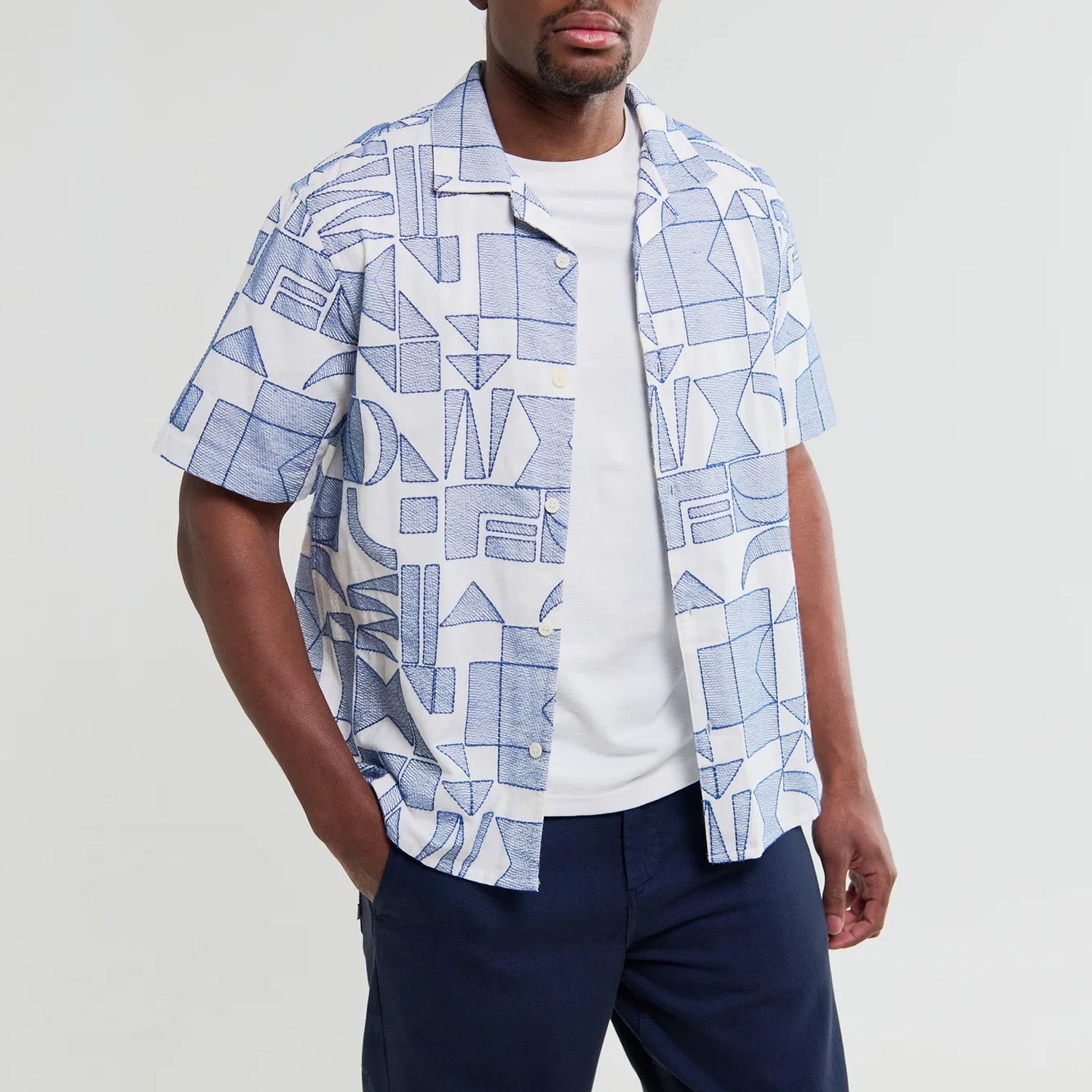 Wax London Didcot Geometric Embroidered Short Sleeve Shirt