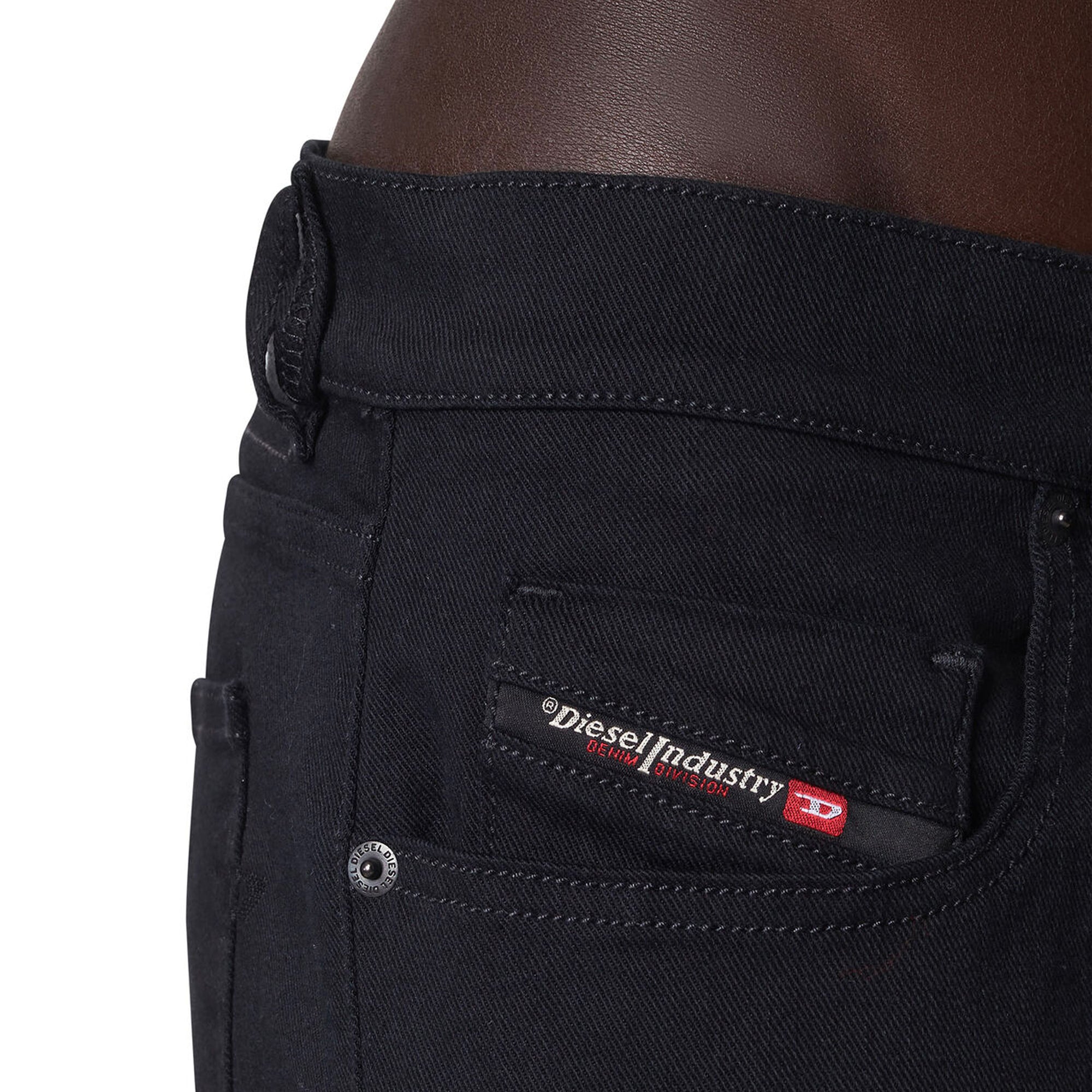 Close-up of coin pocket on Diesel D-Strukt 069YP Straight Fit Jeans in Black