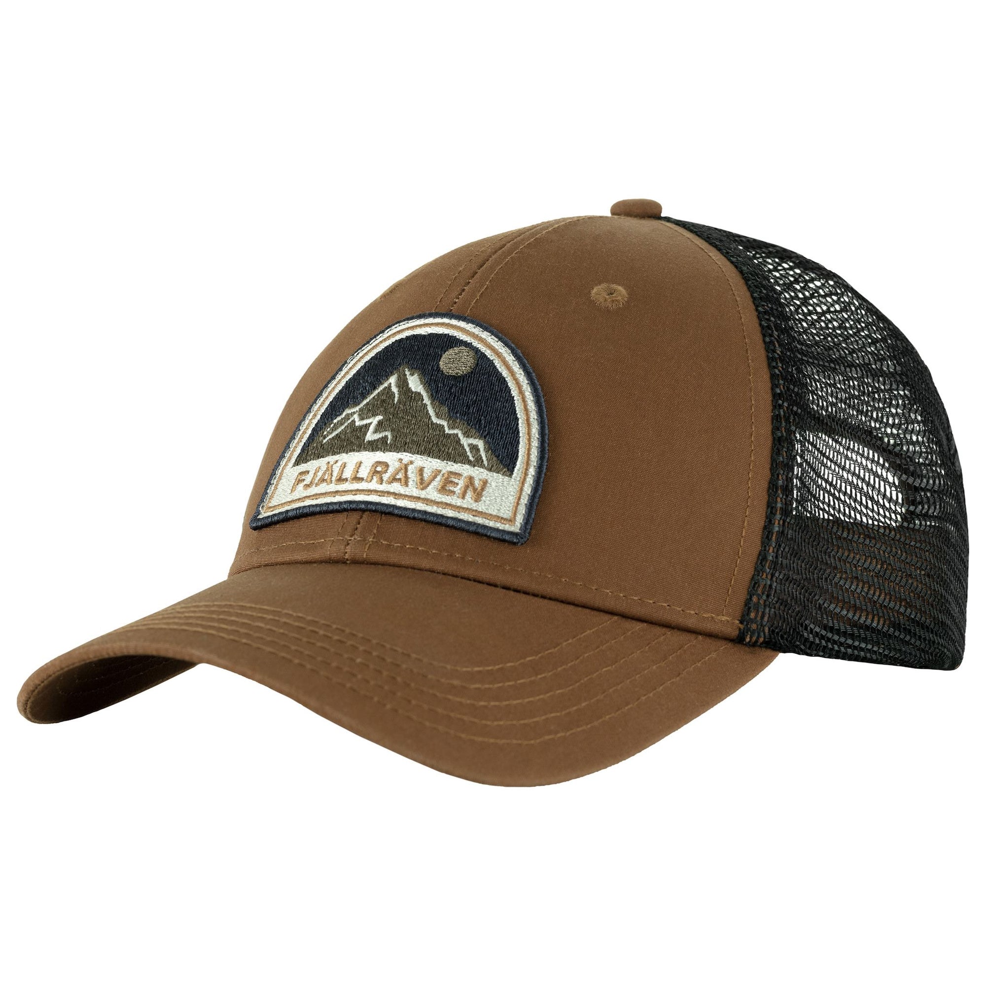 Front view of Fjallraven Langtraderkeps Cap for Men in Timber Brown