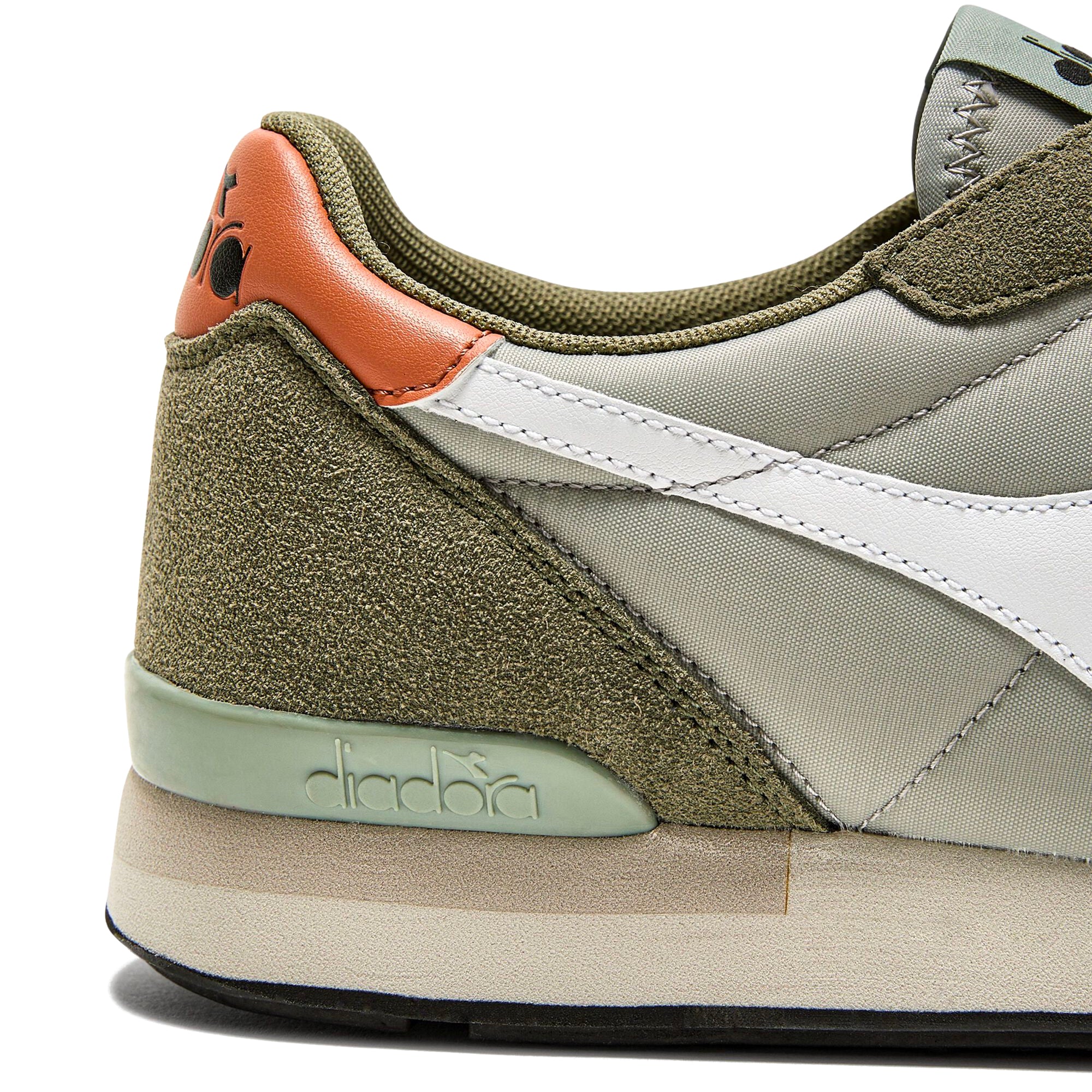 Diadora Camaro Trainers - Vetiver / Pussywillow Grey