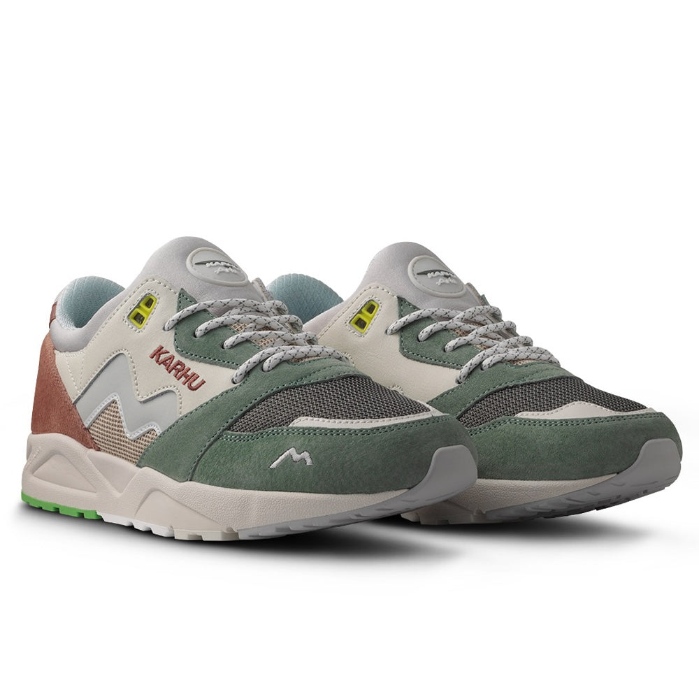 Karhu Aria 95 Trainers – Cork/Foggy Dew