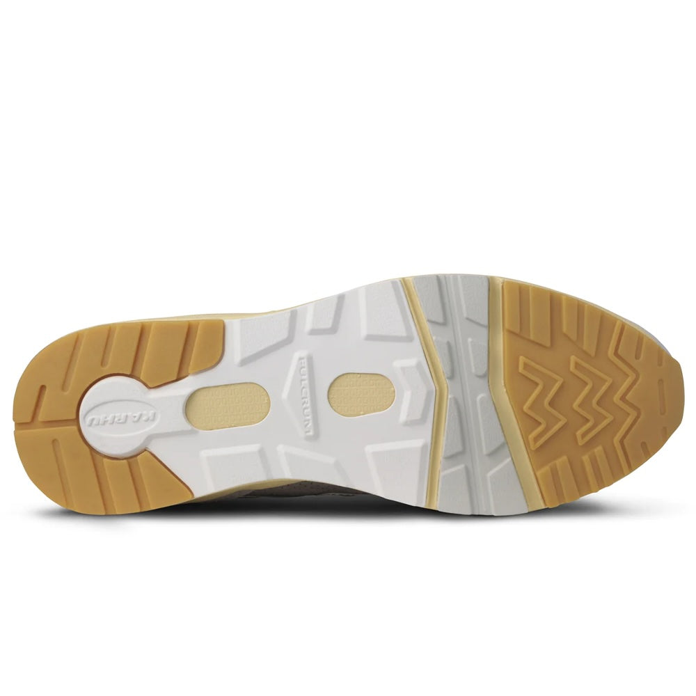 Karhu Aria 95 Trainers