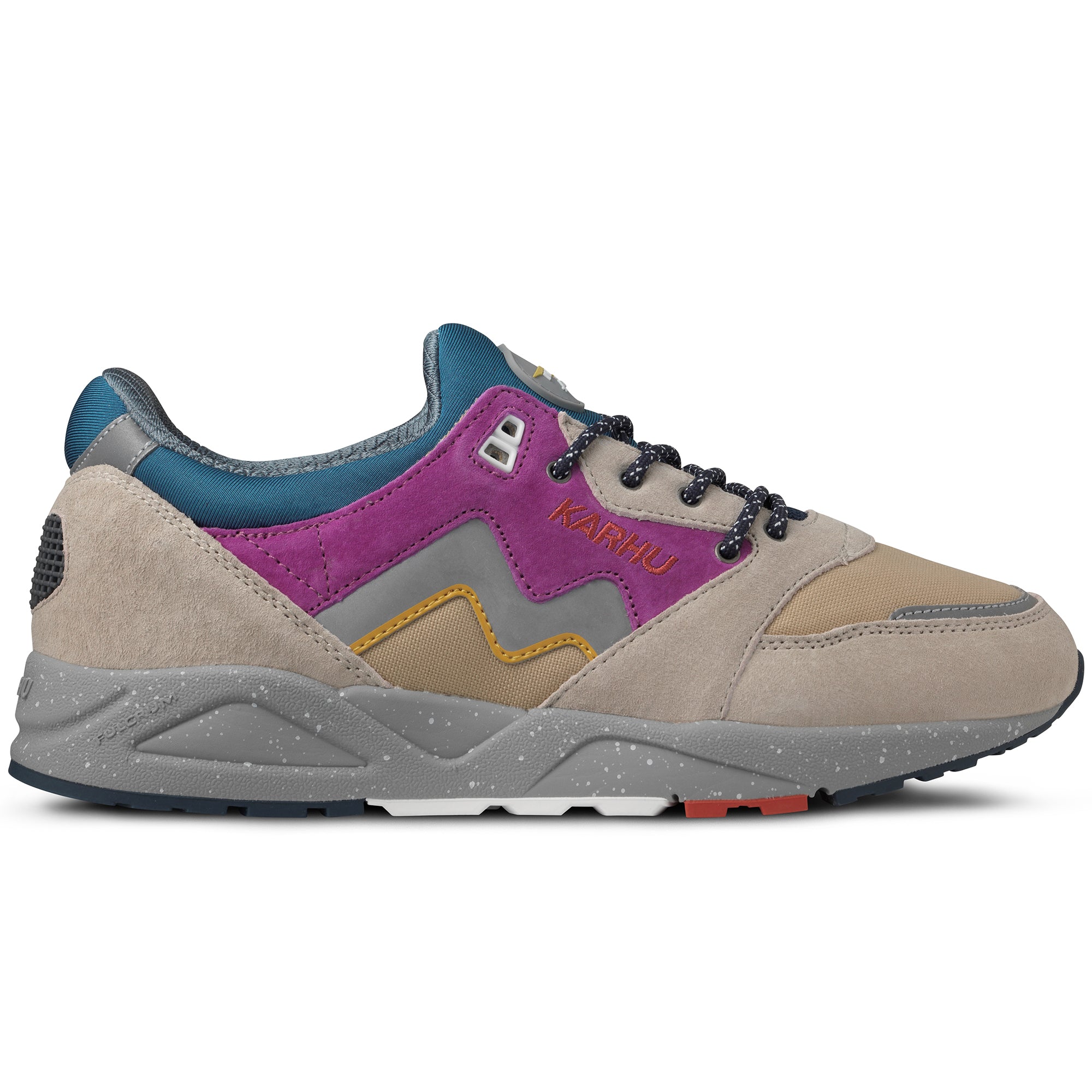 Karhu Aria 95 Trainers