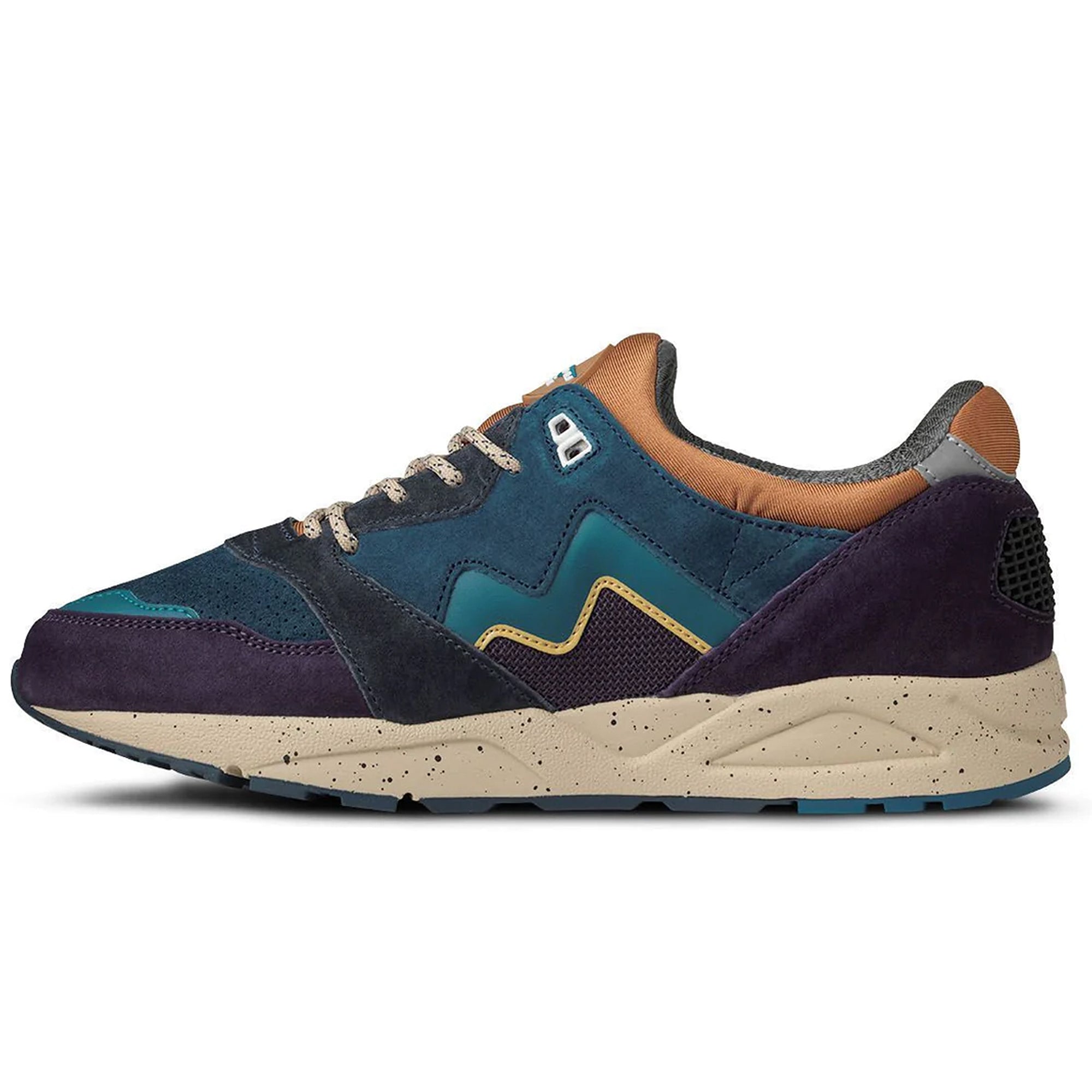 Karhu Aria 95 'Polar Night Pack' Trainers - Sweet Grape / Deep Lagoon