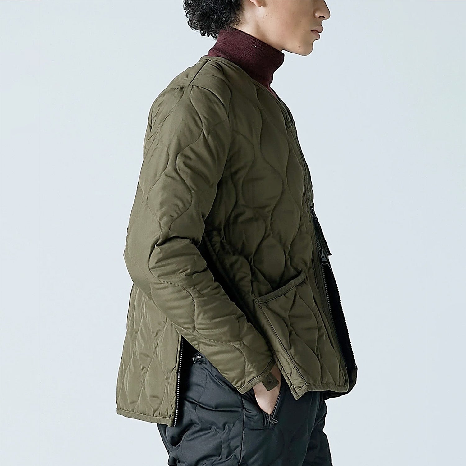 TAION Military V Neck Ripstop Down Jacket