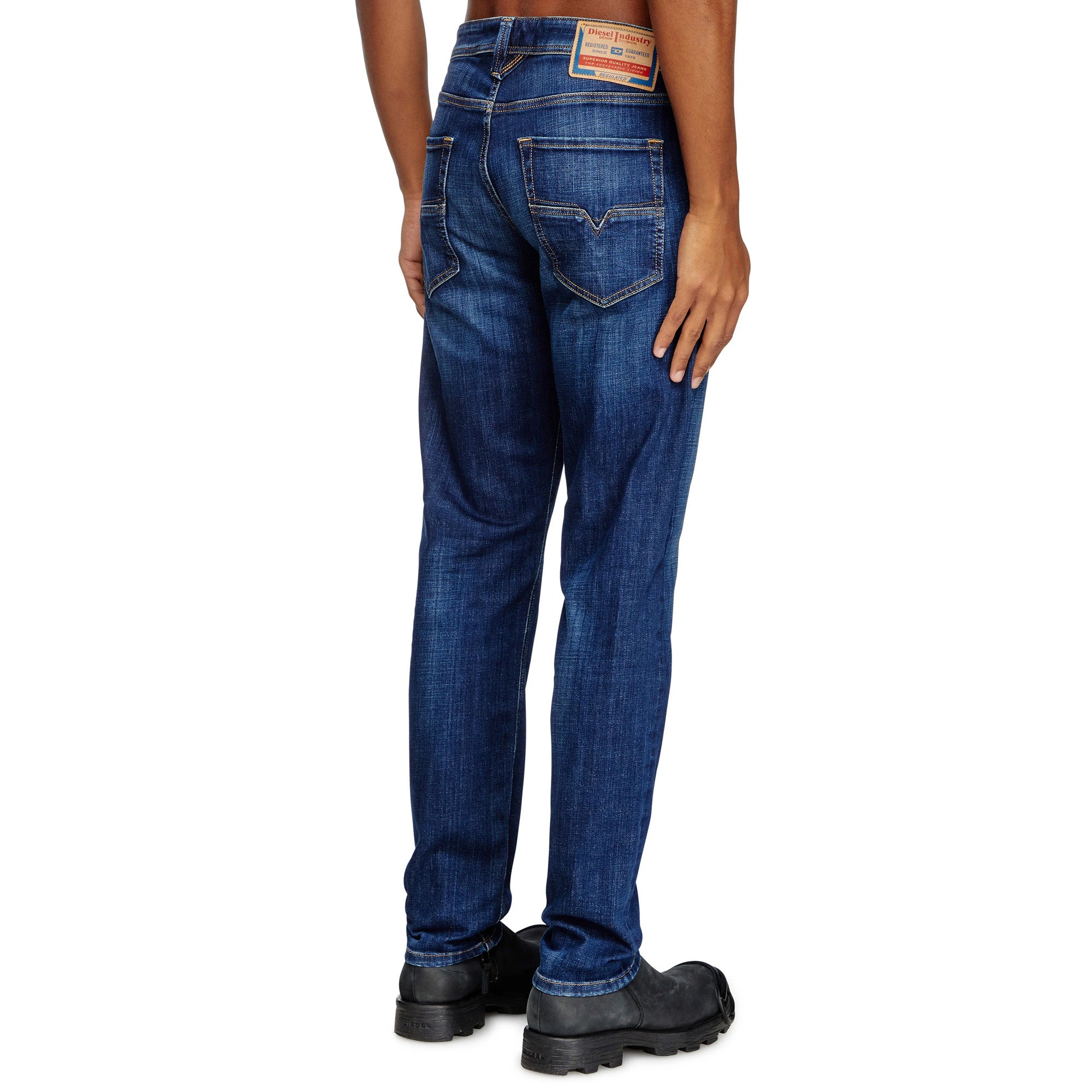 Diesel Larkee-Beex Tapered Jeans