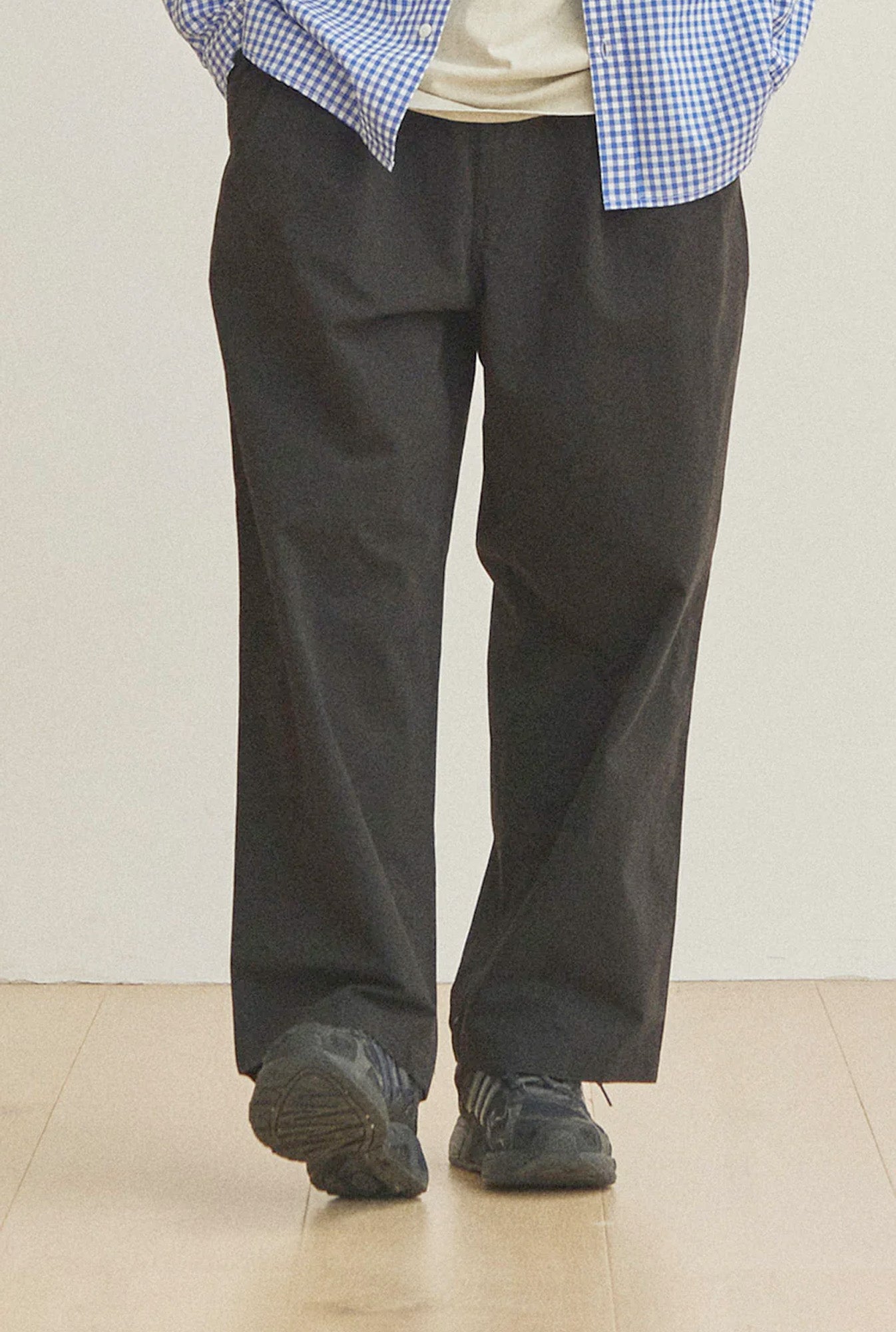 Kappy Design Two Tuck Wide Pants