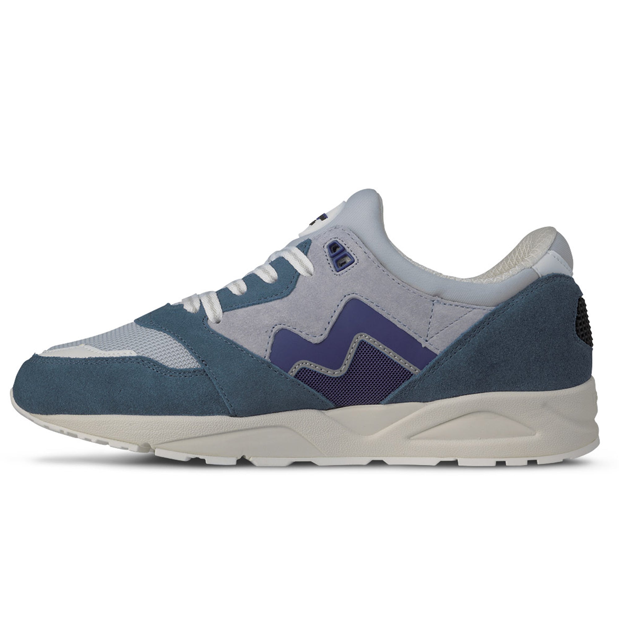 Karhu Aria 95 Trainers