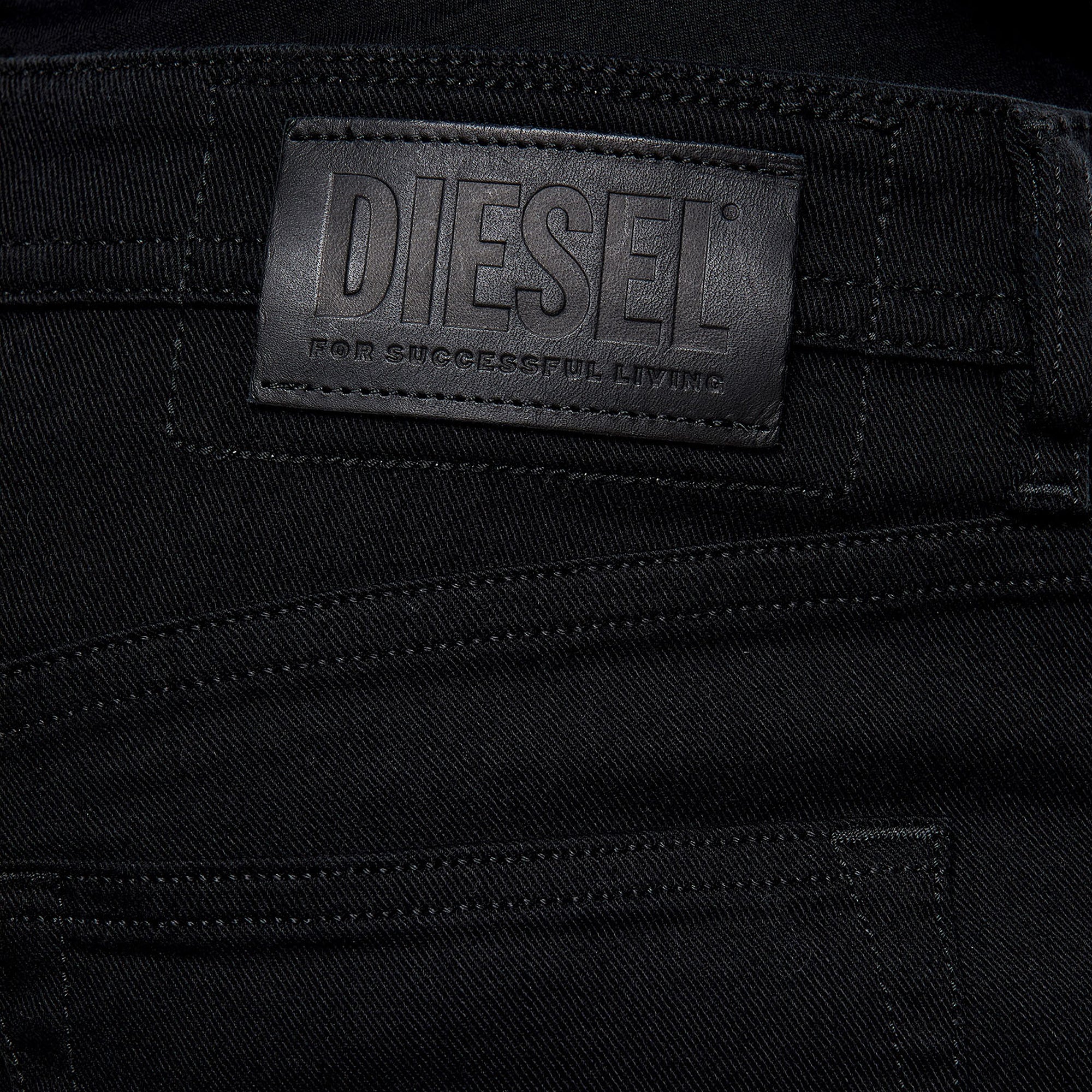 Diesel Buster 688H Tapered Fit Jeans - Black